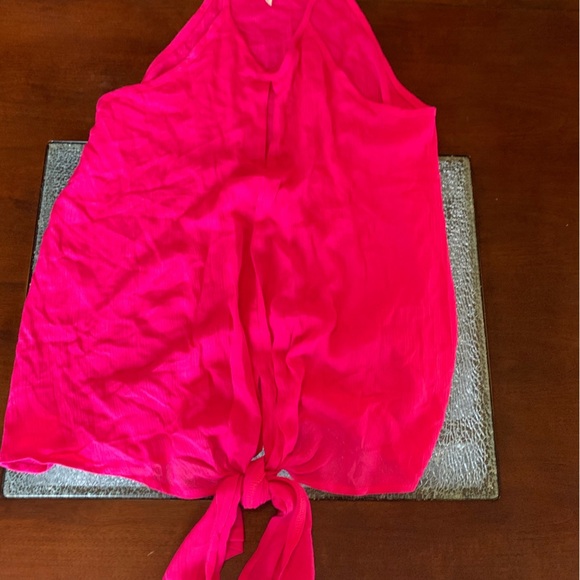🔥2 FOR $10🔥 Hot Pink Tank with tie front - Picture 3 of 4